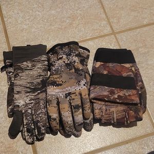 Hunting glove lot size large